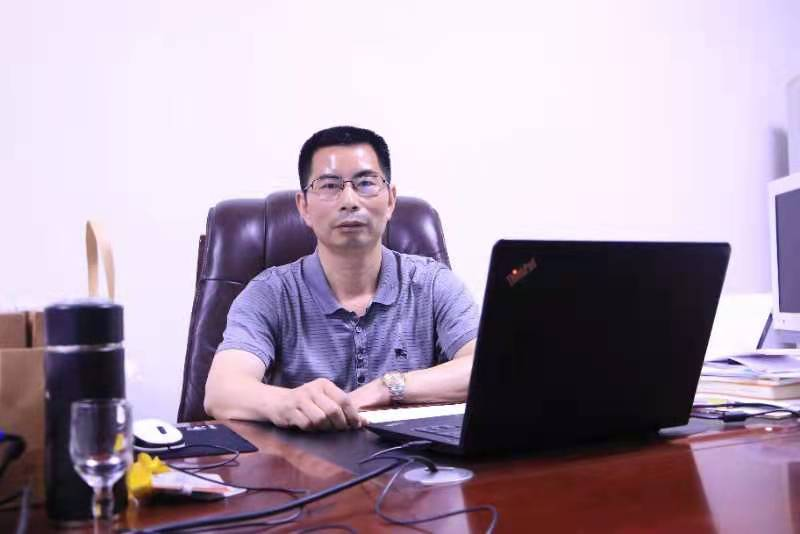 振兴湘酒 时不我待——专访湖南省酒业协会会长刘维平